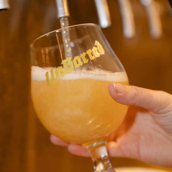 UnBarred Tulip Glass